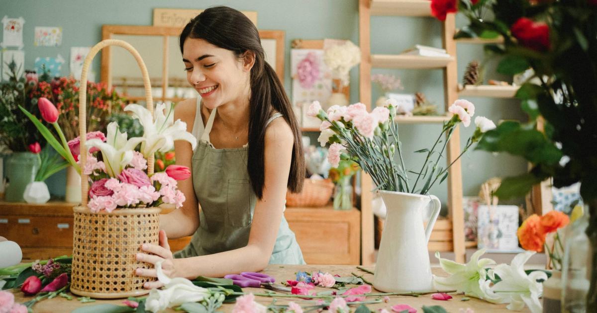 flower arranging courses